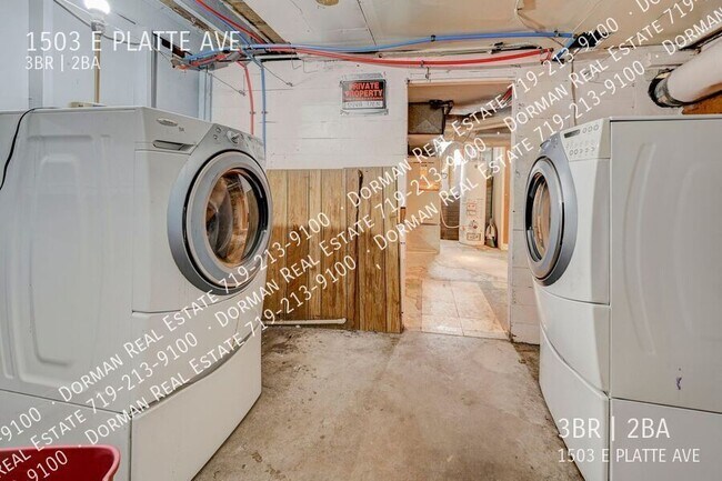 Building Photo - 1503 E Platte Ave