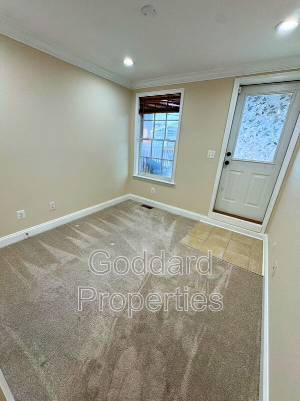 Building Photo - 407 S Wolfe St