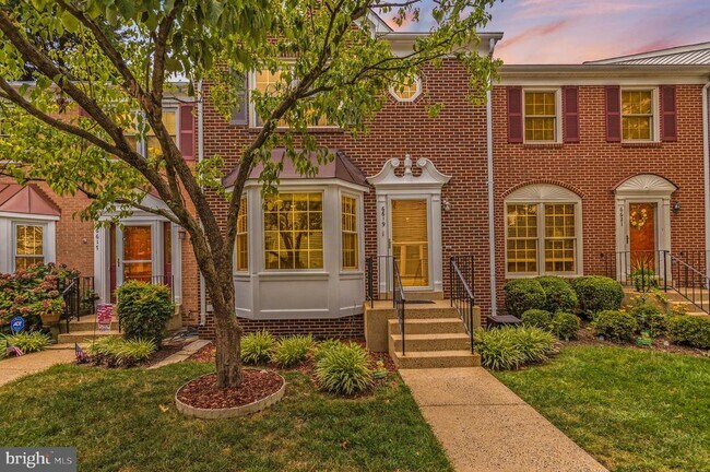 Building Photo - 6619 Sky Blue Ct