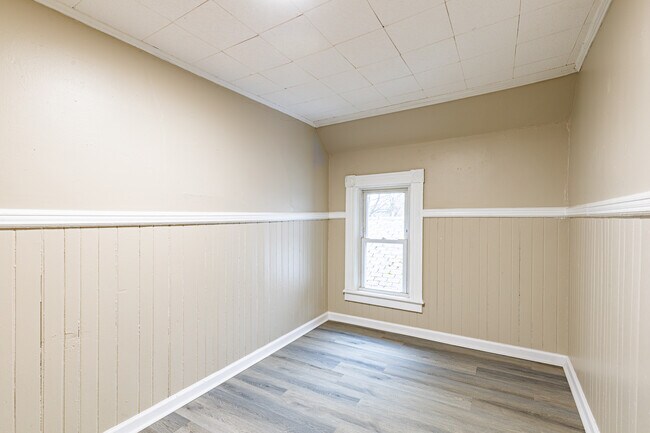 Building Photo - 25 Wabash St