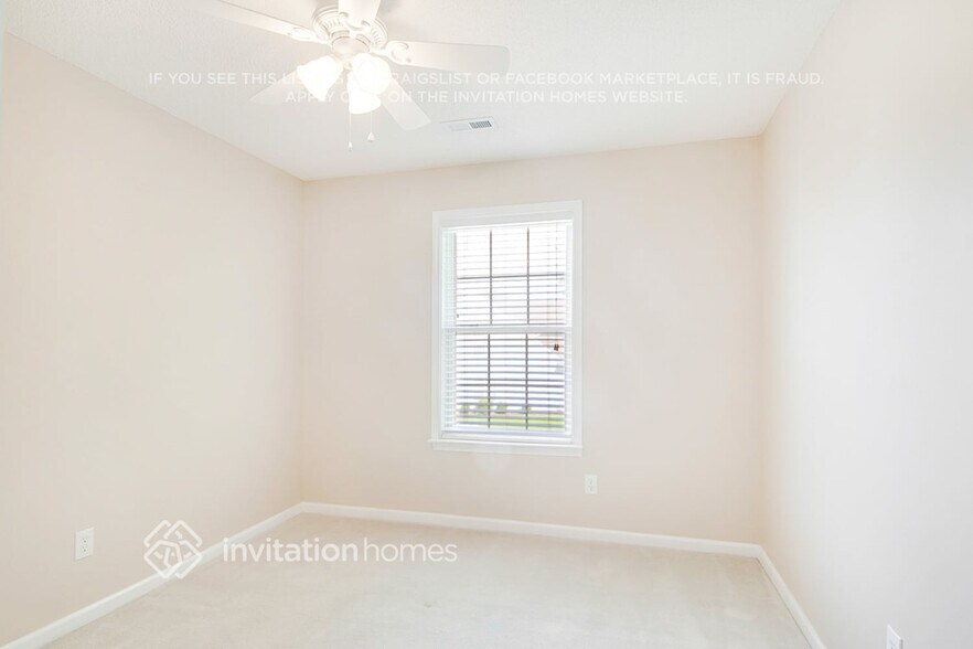 Building Photo - 318 Winward Pointe Dr