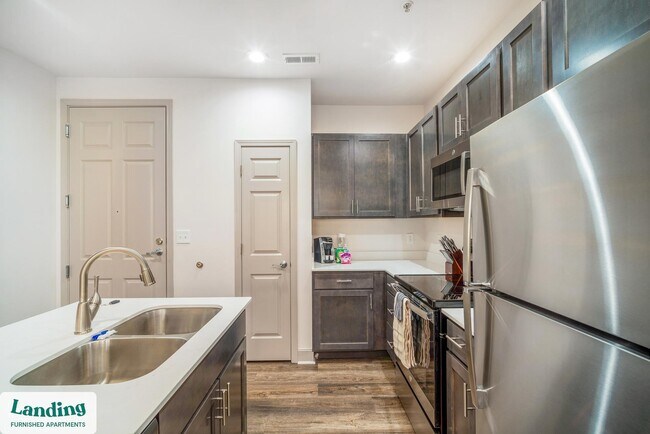 Building Photo - 3031 Eden Ave