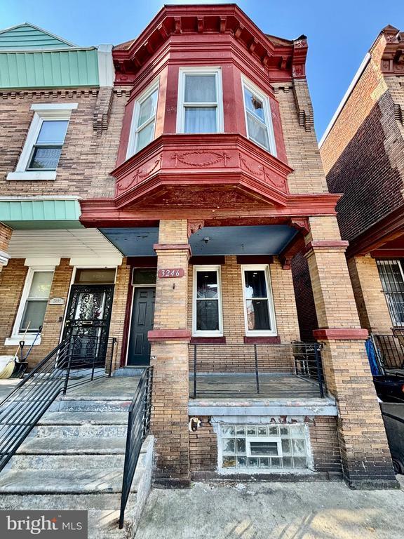 Primary Photo - 3246 W Huntingdon St
