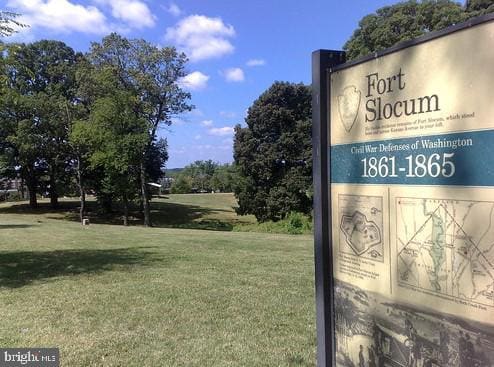 Building Photo - 421 Longfellow St NW