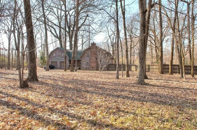 Primary Photo - 635 Sycamore Rd