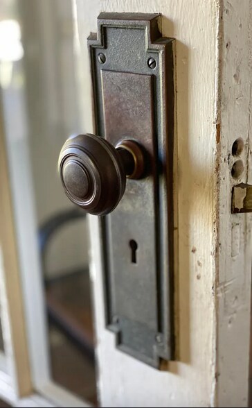 Building Photo - 1212-C McChesney Ave