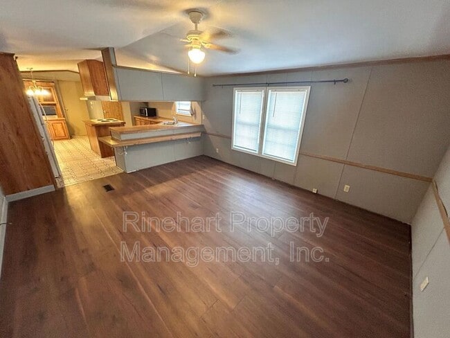 Building Photo - 1212 Stateline Rd