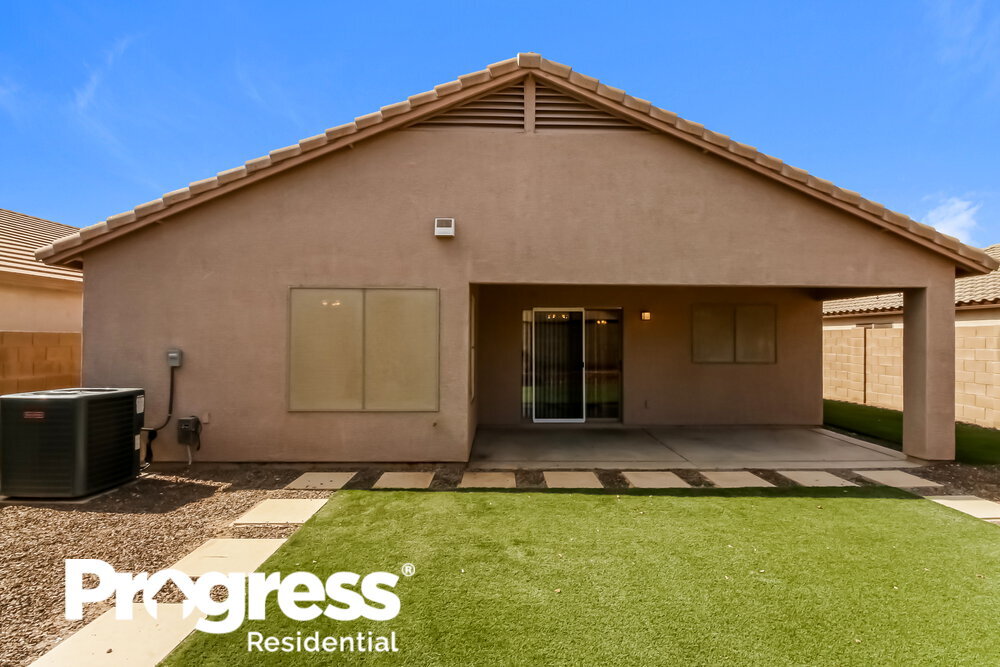 Building Photo - 10846 E Dragoon Ave
