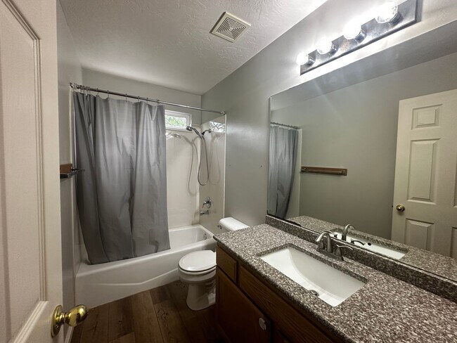 Building Photo - Great Home Available in Lehi!