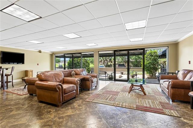 Building Photo - 500 Lake Marina Dr