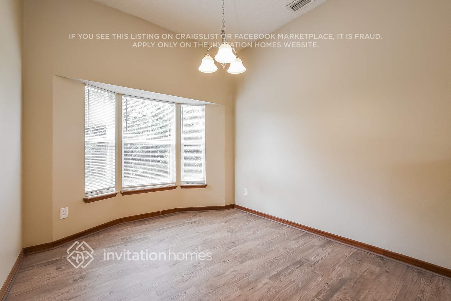 Building Photo - 772 Kangaroo Ct