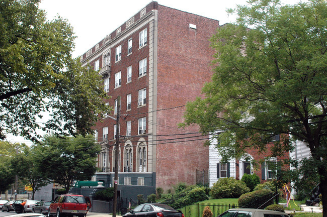 Primary Photo - Aspen Temple Apartments