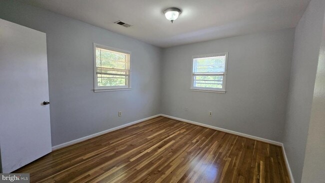 Building Photo - 3216 Berkley Ln