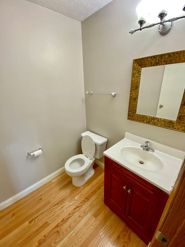 Building Photo - Beautiful Bethel Commons Condo For Rent In Dublin Schools