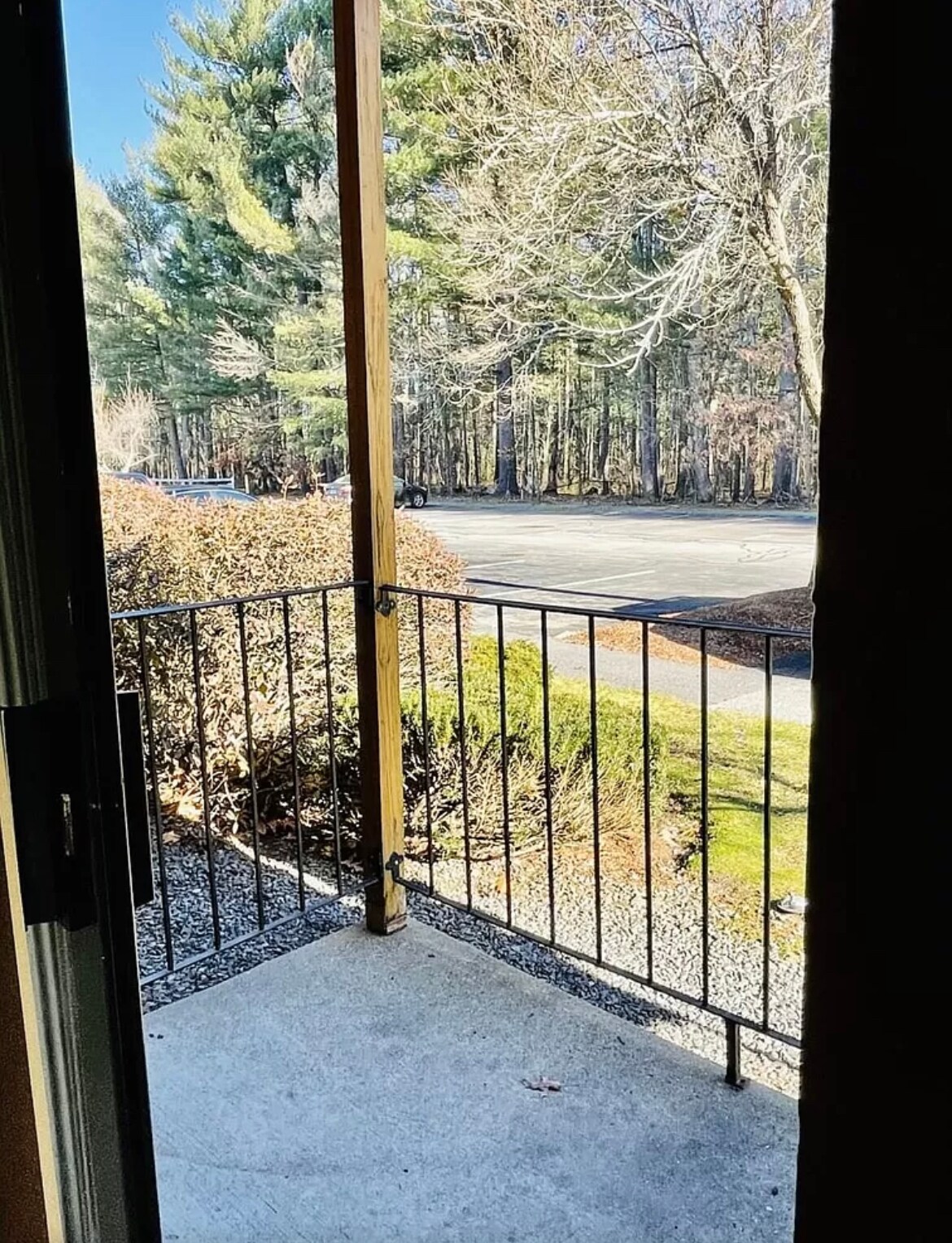 Building Photo - 1712 Blackstone Dr