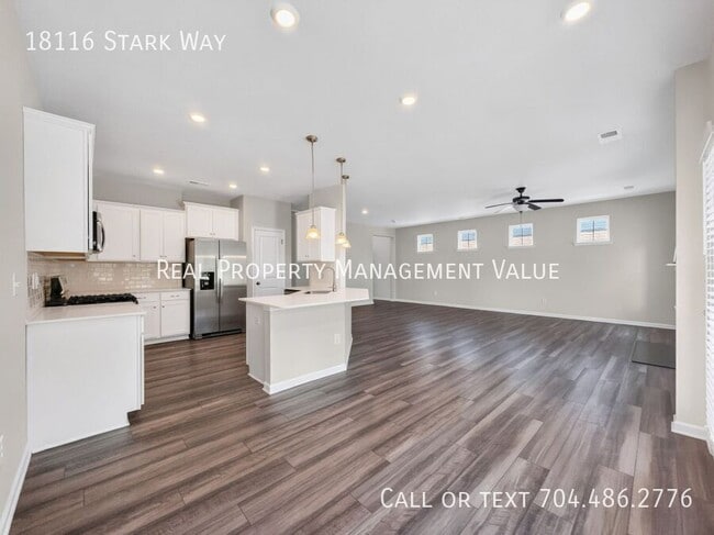 Building Photo - 18116 Stark Wy