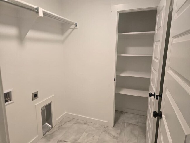 Building Photo - 17705 Horne Ln