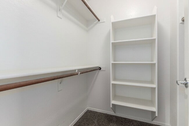 Building Photo - 4618 E Brilliant Sky Dr