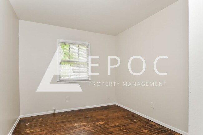 Building Photo - 1213 S Downing St