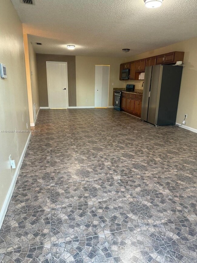 Building Photo - 2809 Jefferson Pkwy