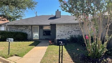 Building Photo - 2209 Madrid Ct