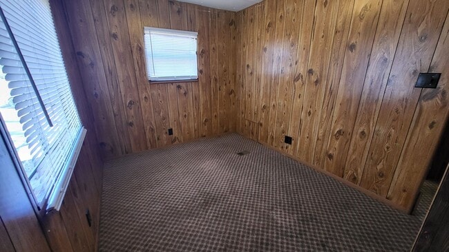 Building Photo - A charming 3-bedroom, 2-bathroom home