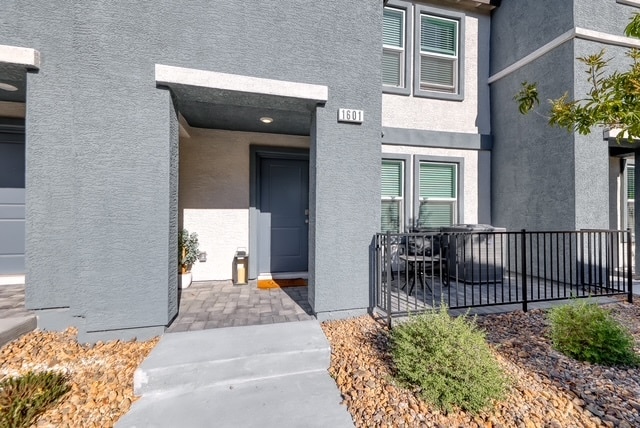 Building Photo - 1601 Dom River Dr