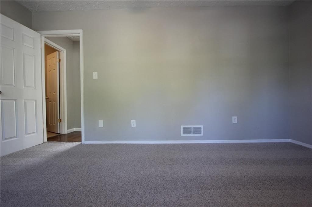 Building Photo - 3085 Creel Rd