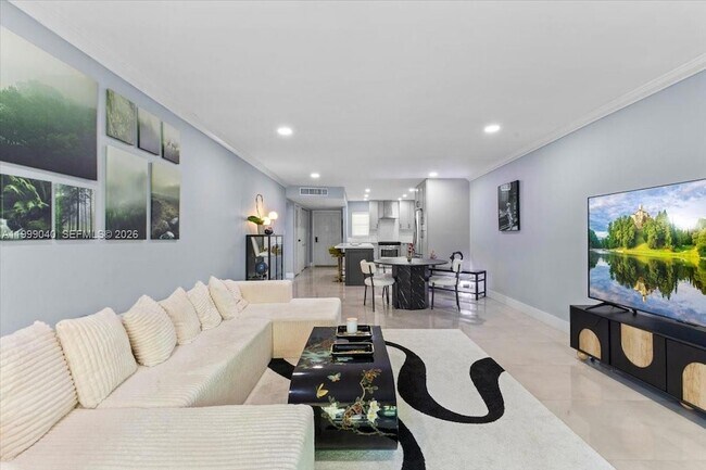 Building Photo - 6001 N Falls Cir Dr