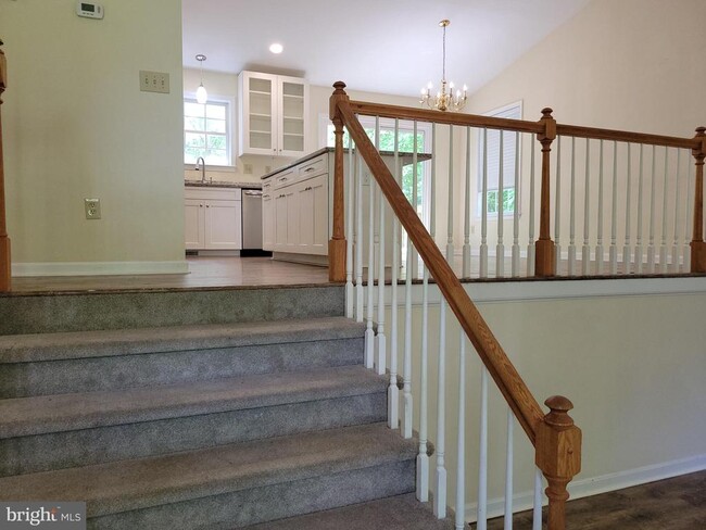 Building Photo - 6194 Dawes Dr