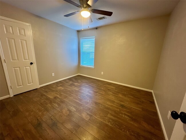 Building Photo - 18410 Cypress Meade Ln