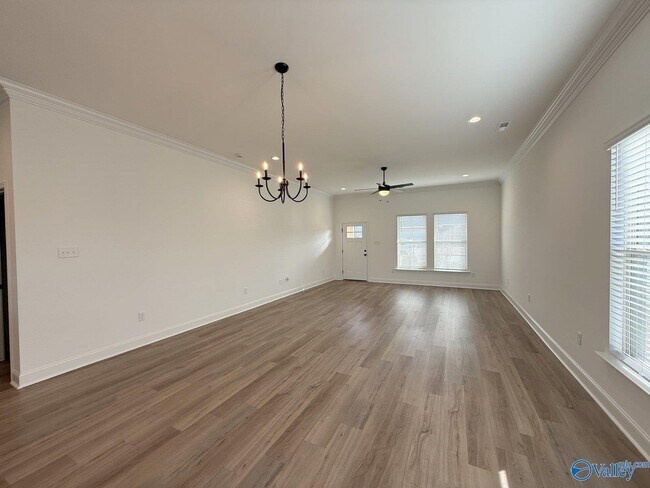 Building Photo - 24057 Quints Dr