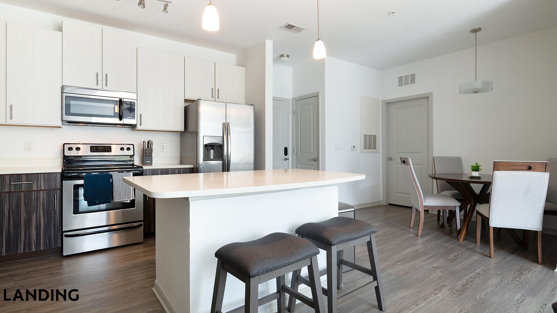 Building Photo - 9301 Summit Centre Way