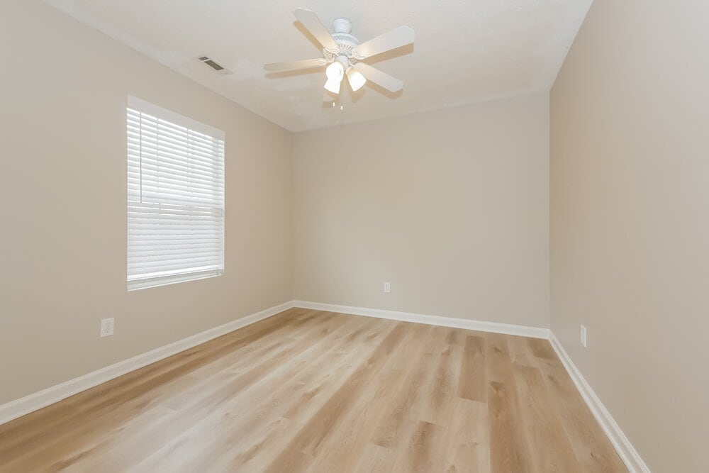 Building Photo - 51 Fairview Dr