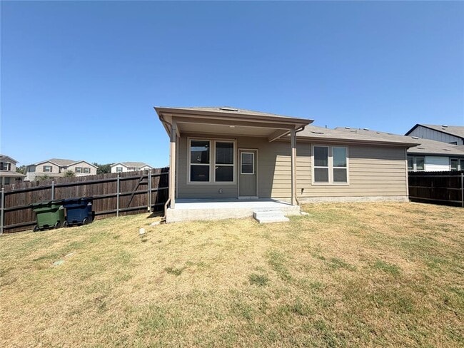 Building Photo - 508 Red Knot Ave