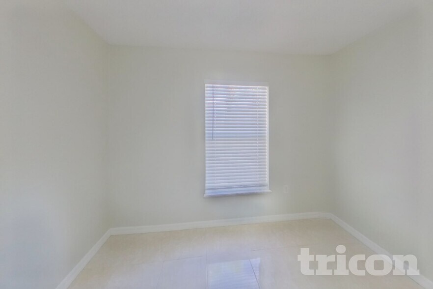 Building Photo - 311 Ferrara Ct