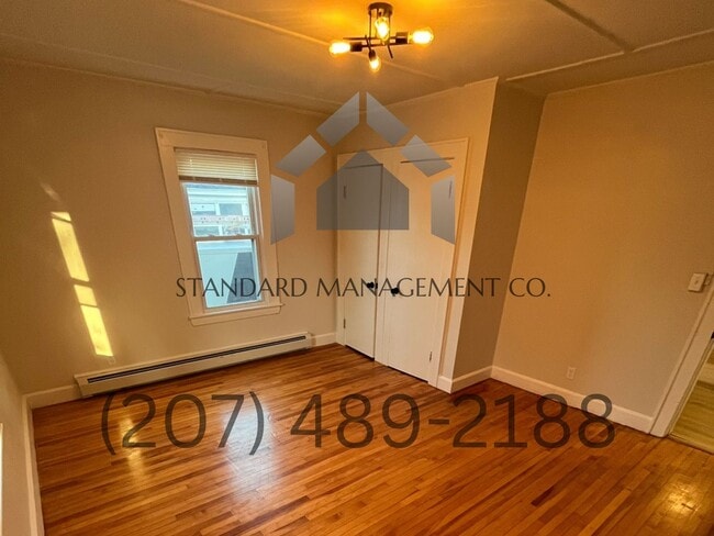 Building Photo - 7 Tardiff St