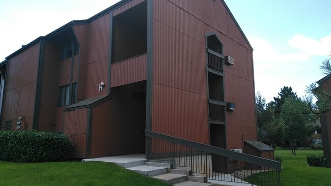 Building Photo - Great Condo in West Fort Collins