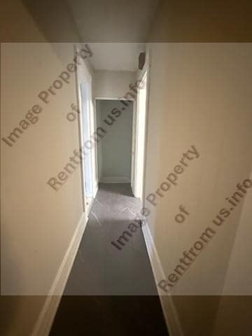 Building Photo - 136 1/2 N Pierce Ave