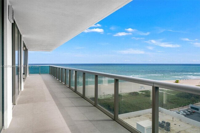 Building Photo - 5875 Collins Ave