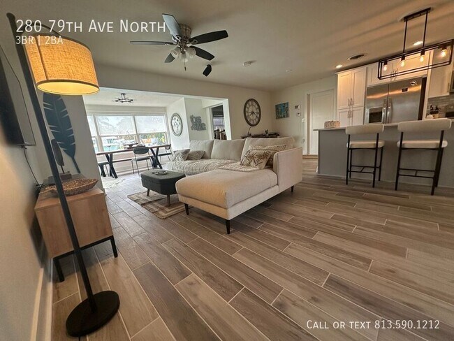 Building Photo - 280 79th Ave N