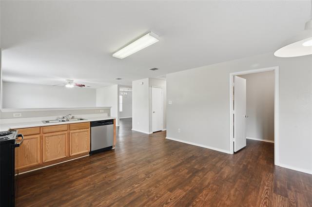 Building Photo - 4909 Wildcreek Way