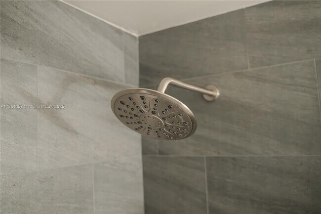 Building Photo - 7429 SW 152nd Ave