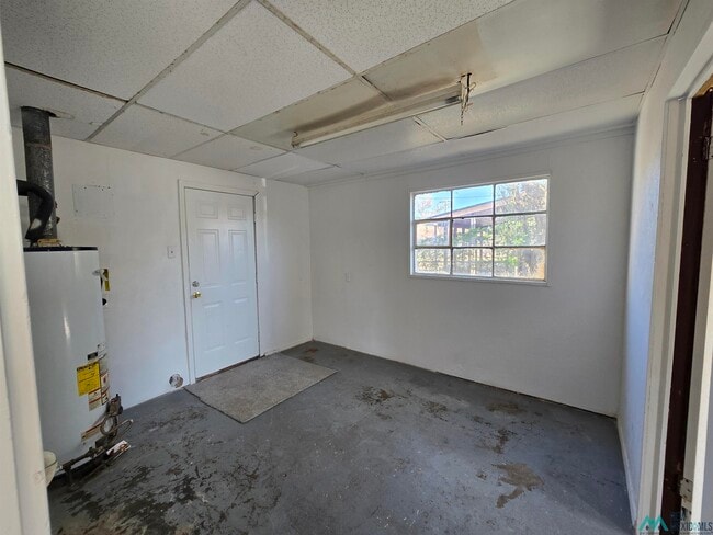 Building Photo - 3012 Las Palomas Rd