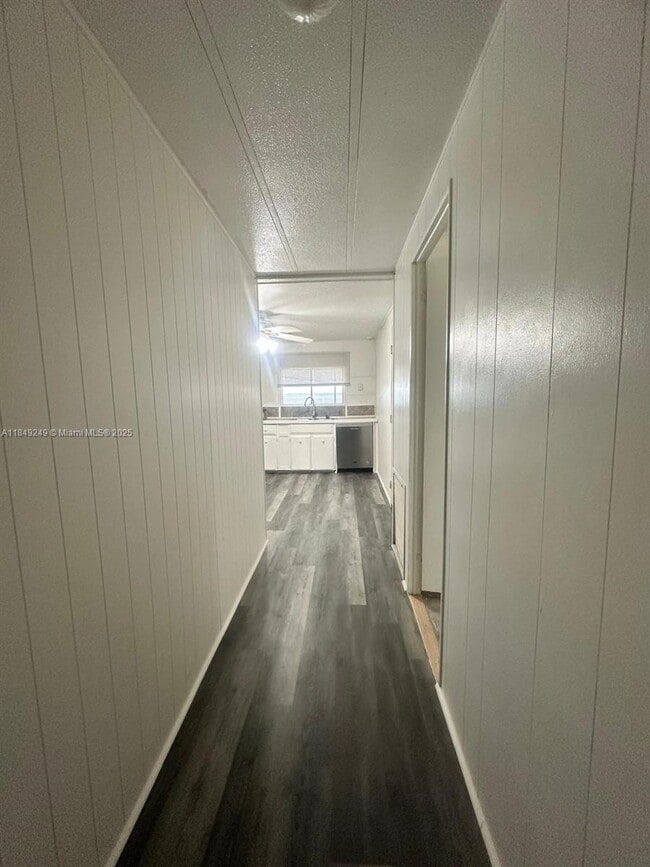 Building Photo - 23017 Watergate Cir