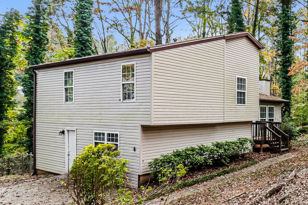 Building Photo - 770 Dover St