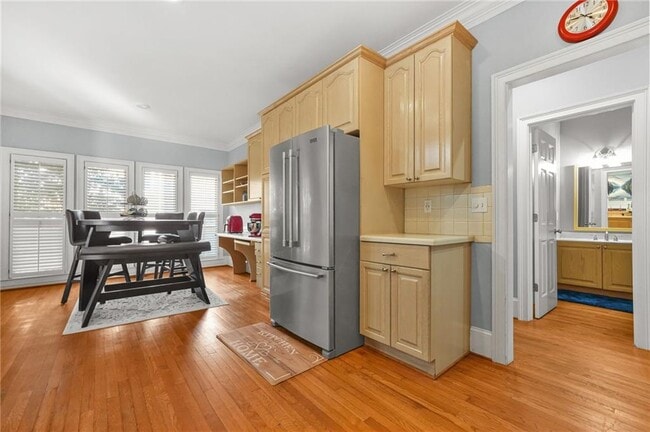 Building Photo - 9800 Foxworth Dr