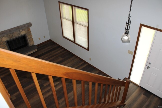 Building Photo - 6034 Sawmill Woods Dr