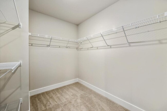 Building Photo - 226 Munsee Cir