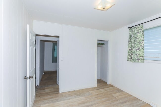 Building Photo - 1422 Pua Ln